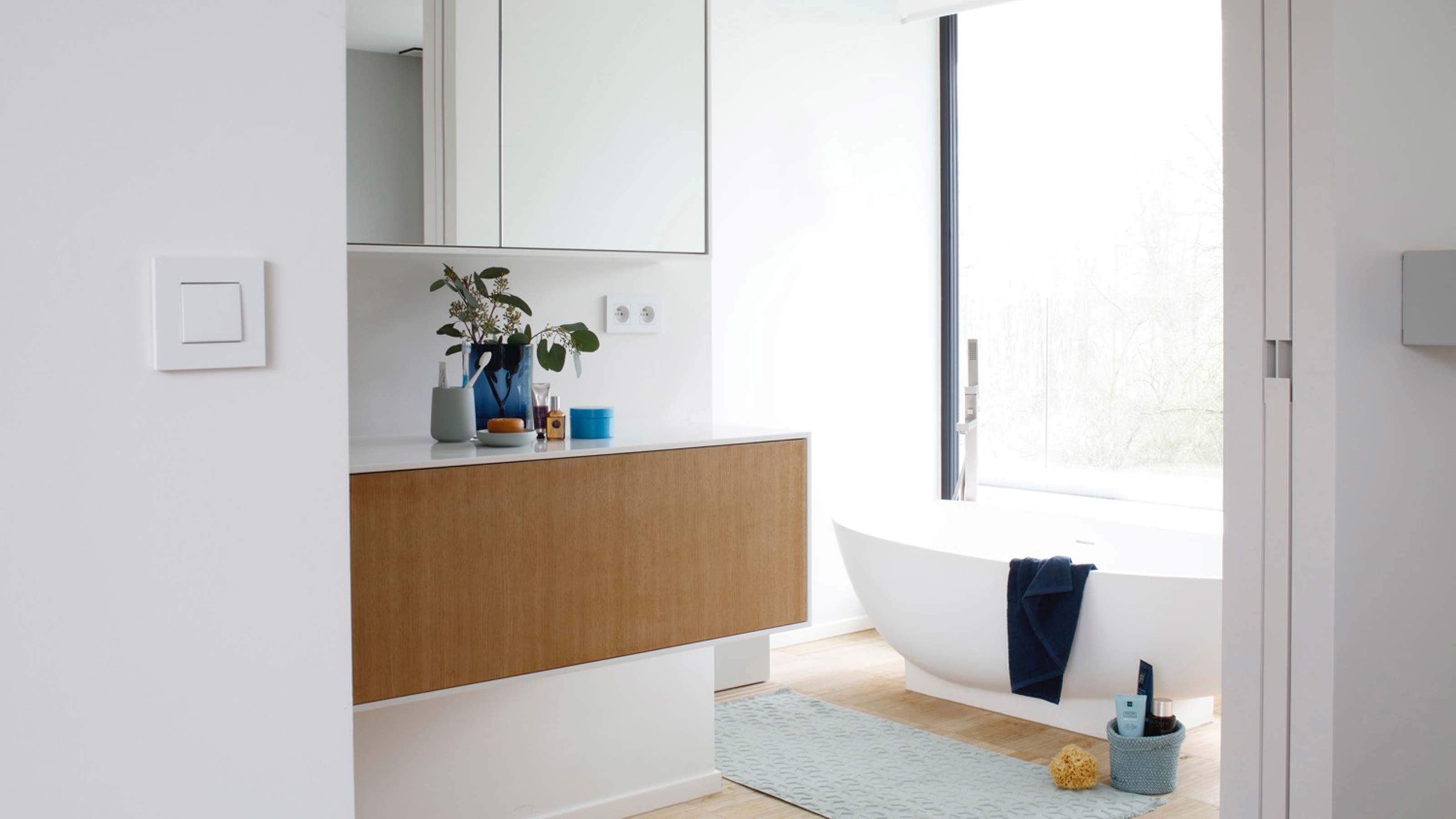 Bathroom Niko pure white steel