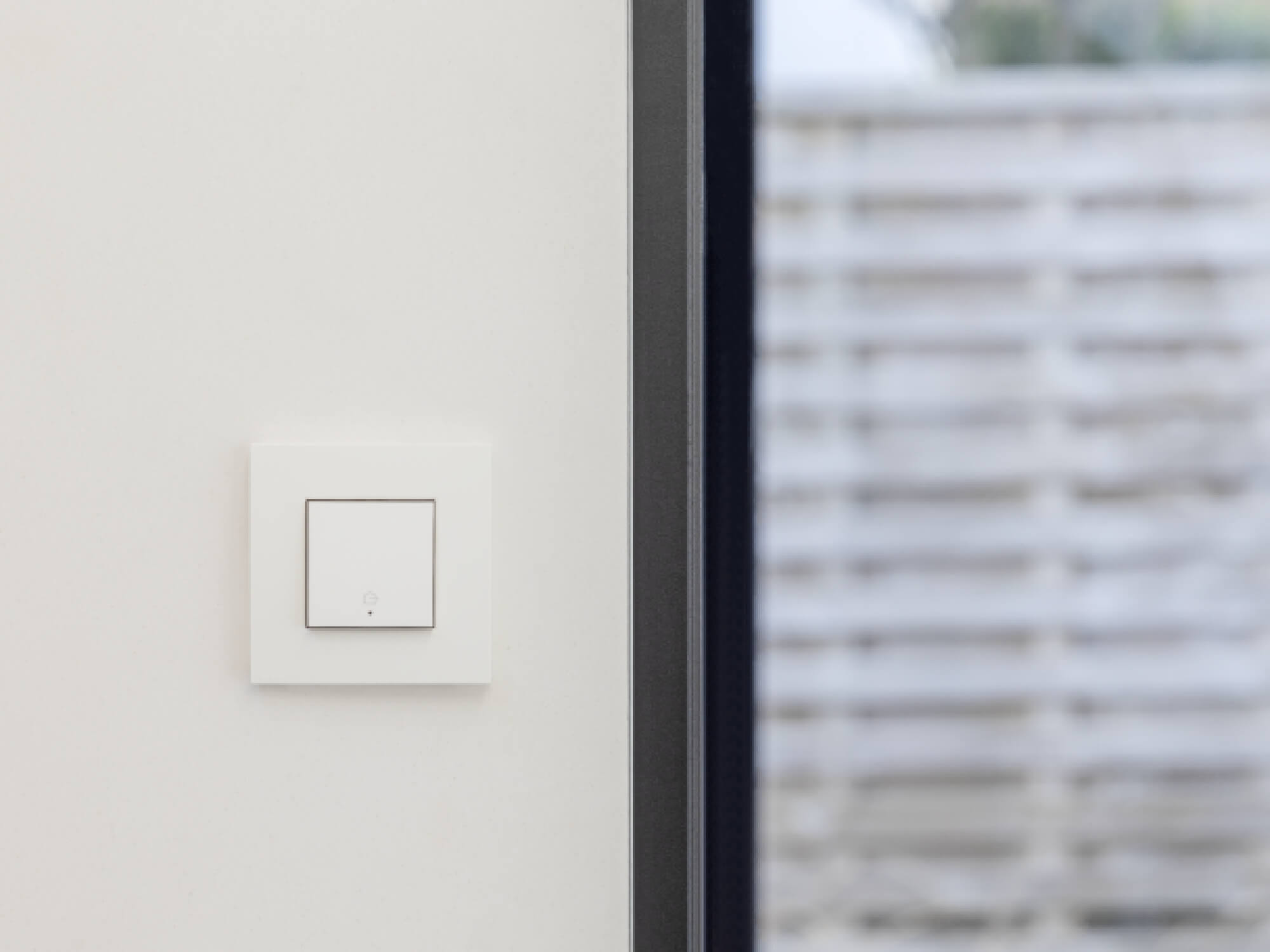 Niko interrupteur blanc à la fenêtre