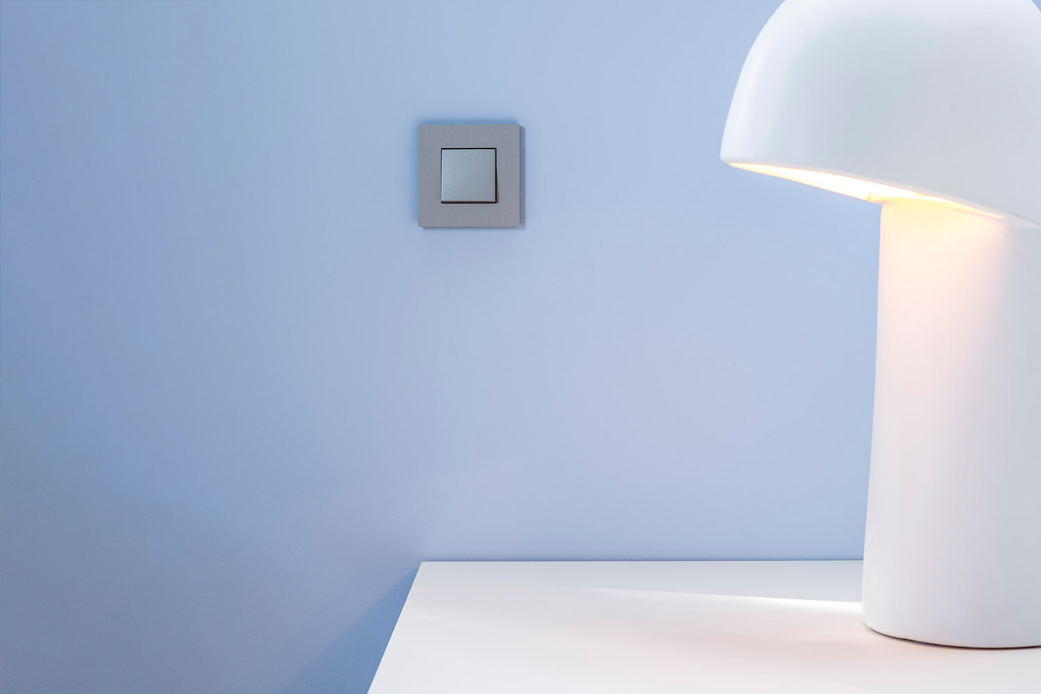  Finitions alu & acier dans le séjour