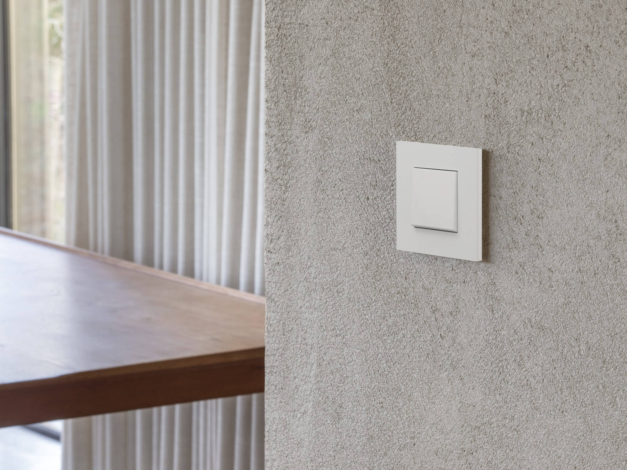 interrupteurs blanc sur le mur