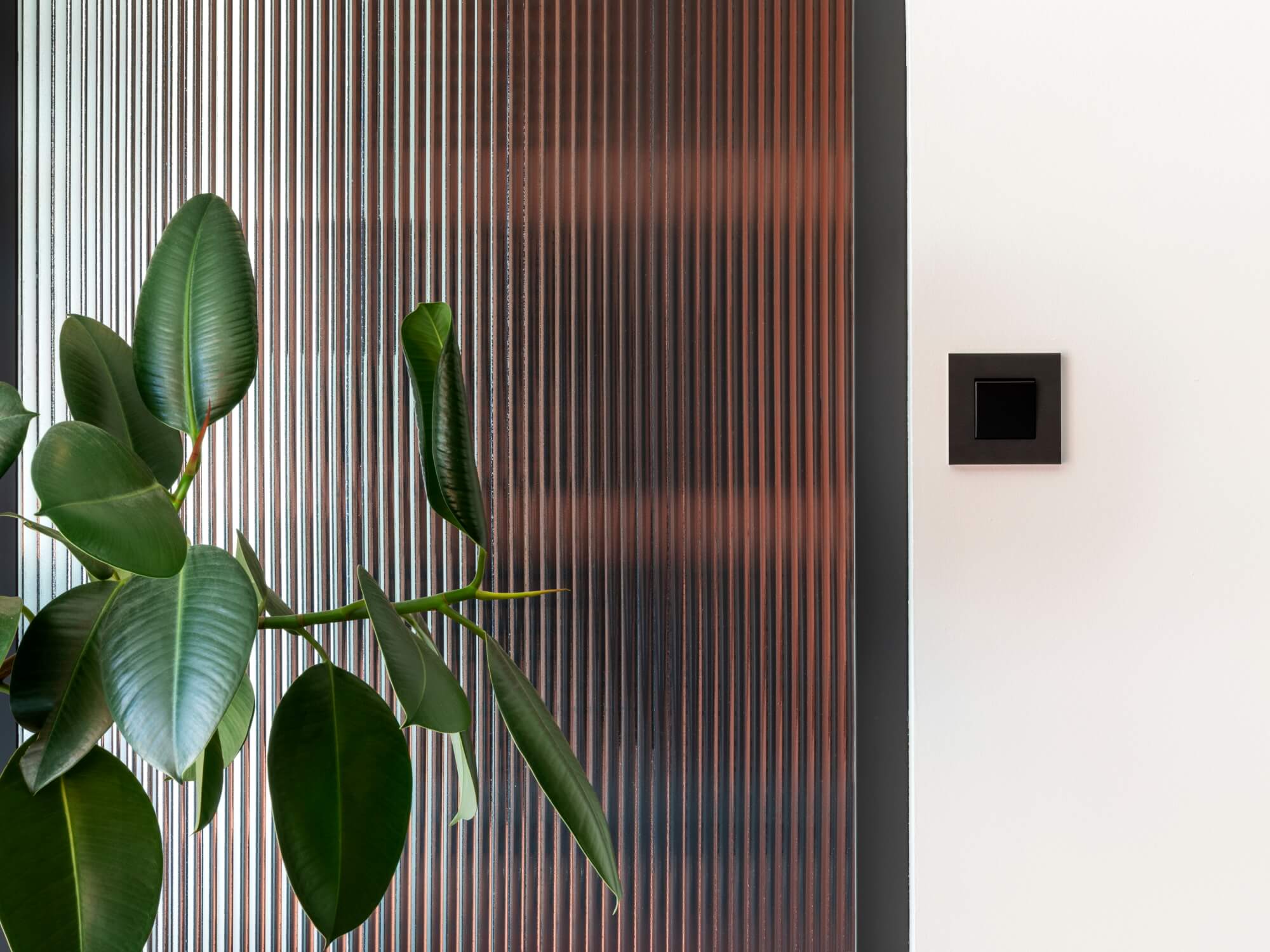 schwarzer Schalter | Niko Pure alu black