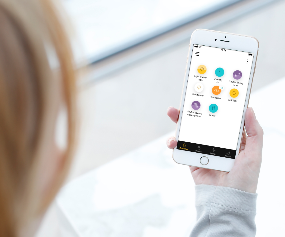 smartphone Niko Home Control