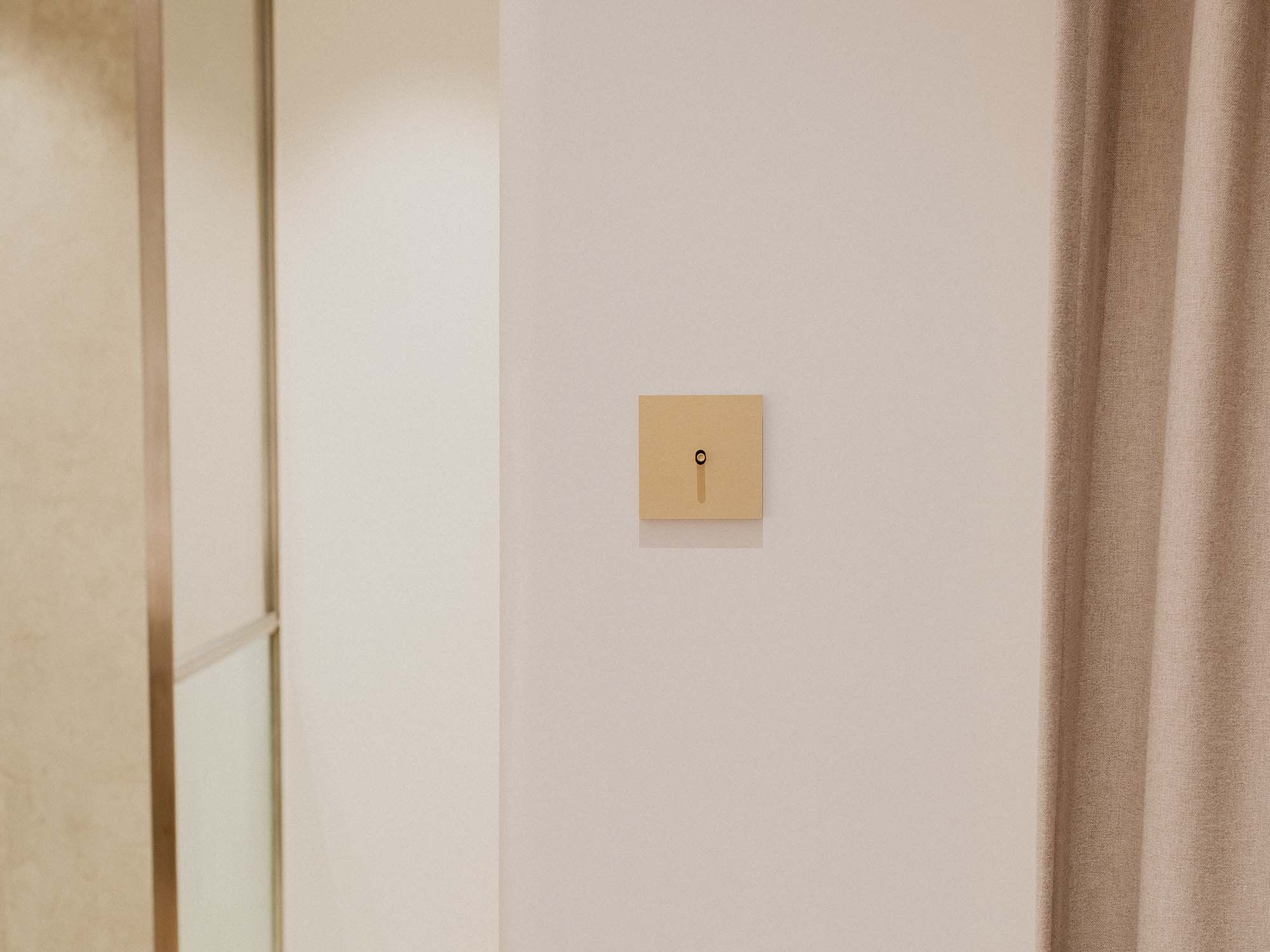 testimonial Salt heldentoren niko rocker & niko toggle, digital black for niko home control